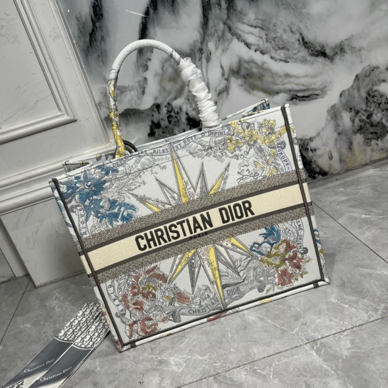 Dior Shopping Bags